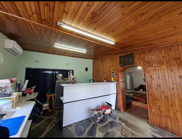 4 BEDROOM HOUSE FOR SALE IN VANDERBIJLPARK CW 5